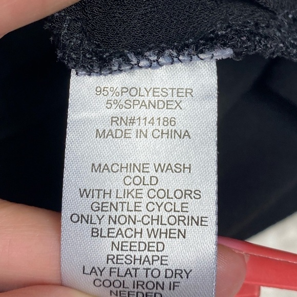 89th and Madison black and gold long sleeve three quarter blouse size XL - Picture 13 of 15